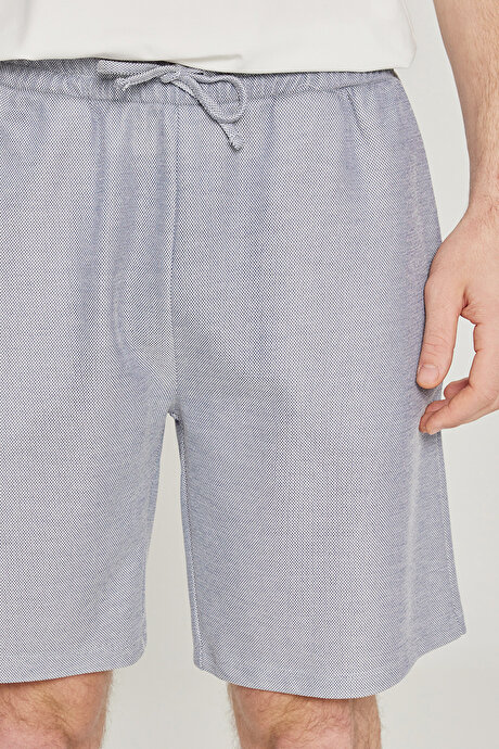 Pamuklu Standart Fit Normal Kesim Beli Bağlamalı Yan Cepli Örme Lacivert Şort resmi