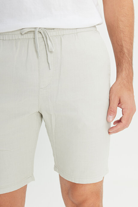 %100 Pamuk Comfort Fit Beli Bağlamalı Flamlı Yan Cep Açık Gri Şort resmi