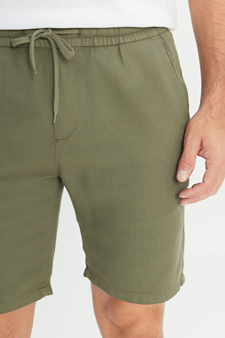 %100 Pamuk Comfort Fit Beli Bağlamalı Flamlı Yan Cep Haki Şort resmi