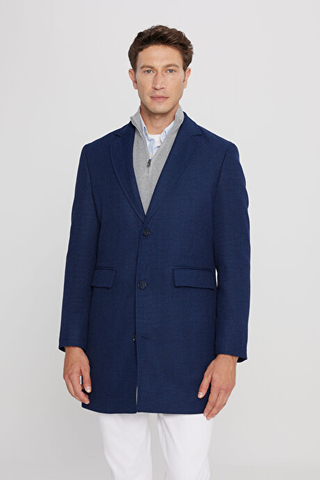 Standart Fit Normal Kesim Mono Yaka Armürlü Kapak Cepli Lacivert Palto resmi