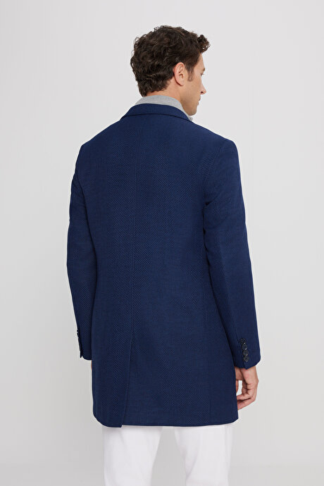 Standart Fit Normal Kesim Mono Yaka Armürlü Kapak Cepli Lacivert Palto resmi