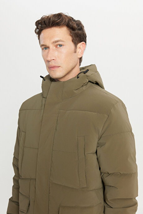 Standart Fit Normal Kesim Dik Yaka Kapüşonlu Kapak Cepil Haki Kaban resmi