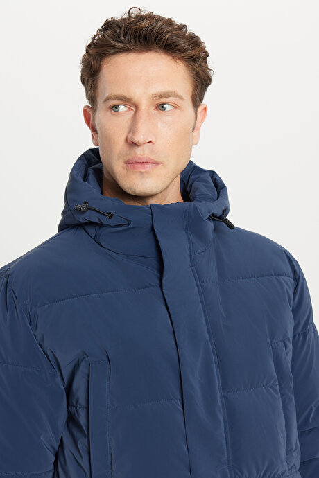 Standart Fit Normal Kesim Dik Yaka Kapüşonlu Kapak Cepil İndigo Kaban resmi