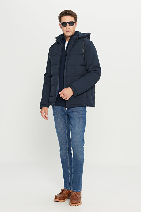Standart Fit Normal Kesim Dik Yaka Kapüşonlu Yan Cepli Casual Lacivert Mont resmi