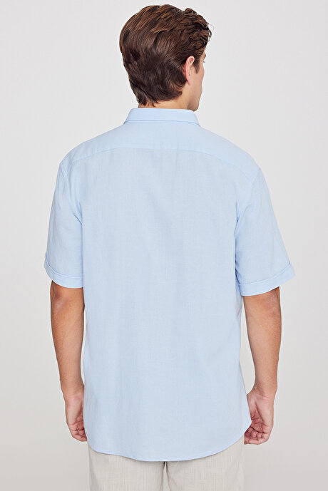 %100 Pamuk Comfort Fit Rahat Kesim Düğmeli Gömlek Yaka Armürlü Açık Mavi Gömlek resmi