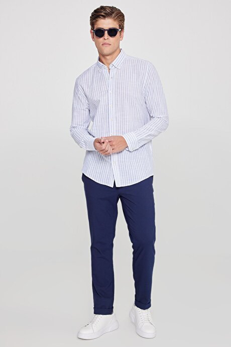 %100 Pamuk Slim Fit Dar Kesim Düğmeli Yaka Armürlü Lacivert Gömlek resmi