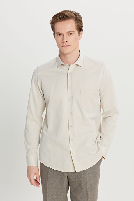 Pamuklu Tailored Slim Fit Dar Kesim Klasik Yaka Armürlü Cepli Bej GömlekETE020261591BEJ