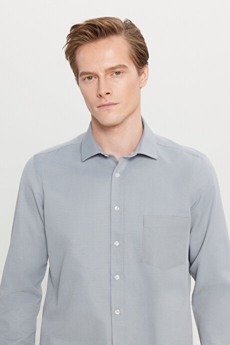 Pamuklu Tailored Slim Fit Dar Kesim Klasik Yaka Armürlü Cepli Gri Gömlek resmi