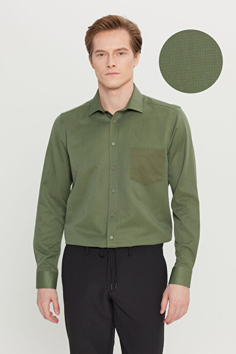 Pamuklu Tailored Slim Fit Dar Kesim Klasik Yaka Armürlü Cepli Haki Gömlek resmi