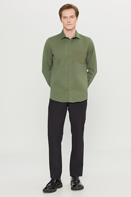 Pamuklu Tailored Slim Fit Dar Kesim Klasik Yaka Armürlü Cepli Haki Gömlek resmi