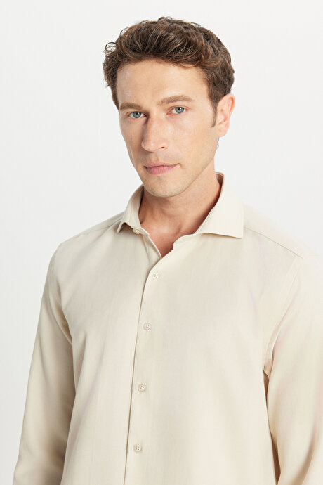 Tailored Slim Fit Dar Kesim Küçük İtalyan Yaka Armürlü Oxford Bej Gömlek resmi