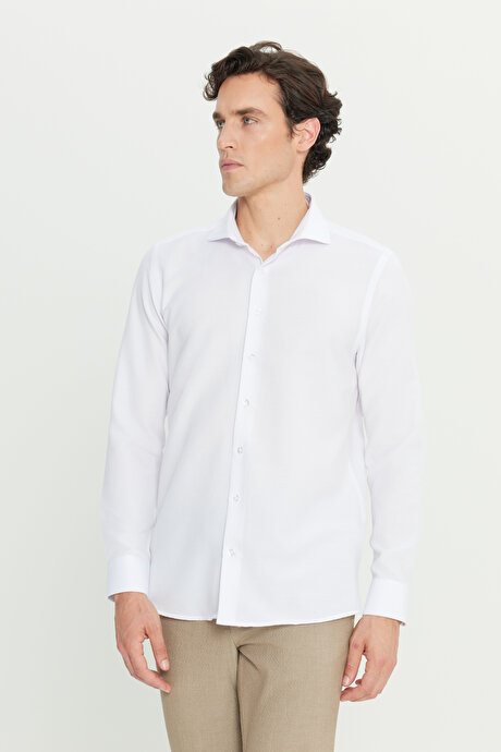 Tailored Slim Fit Dar Kesim Küçük İtalyan Yaka Armürlü Oxford Beyaz Gömlek resmi