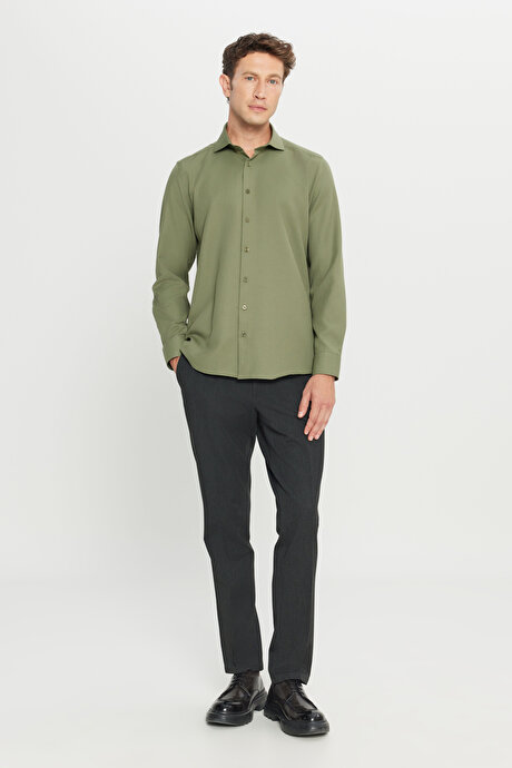 Tailored Slim Fit Dar Kesim Küçük İtalyan Yaka Armürlü Oxford Haki Gömlek resmi