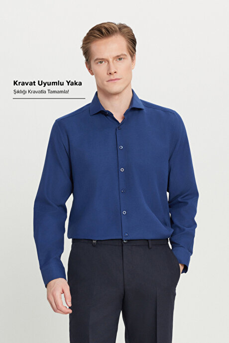 Tailored Slim Fit Dar Kesim Küçük İtalyan Yaka Armürlü Oxford Lacivert Gömlek resmi