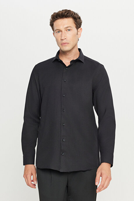 Tailored Slim Fit Dar Kesim Küçük İtalyan Yaka Armürlü Oxford Siyah Gömlek resmi