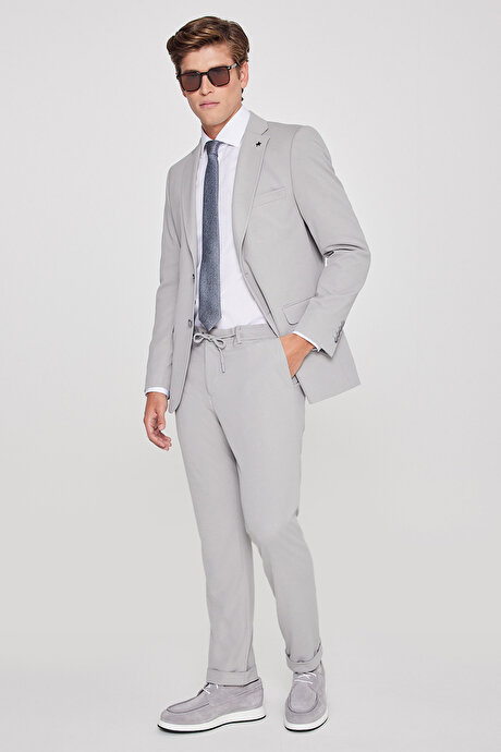 Slim Fit Dar Kesim Mono Yaka Beli Bağlamalı Kapak Cepli Esnek Gri Takım Elbise resmi