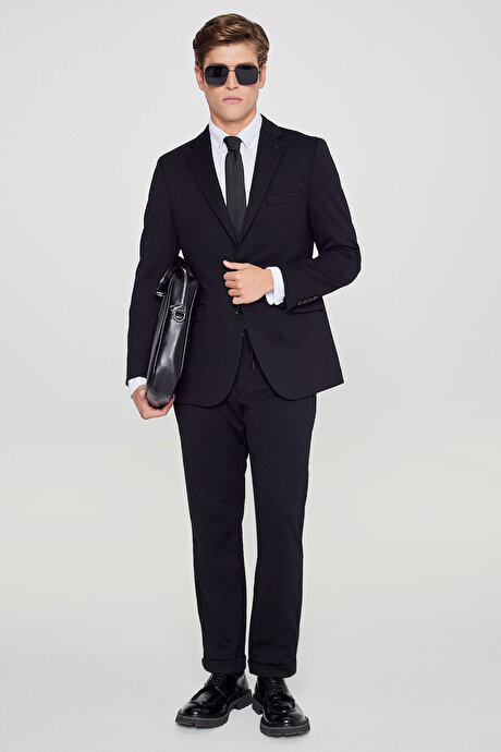 Slim Fit Dar Kesim Mono Yaka Beli Bağlamalı Kapak Cepli Esnek Siyah Takım Elbise resmi