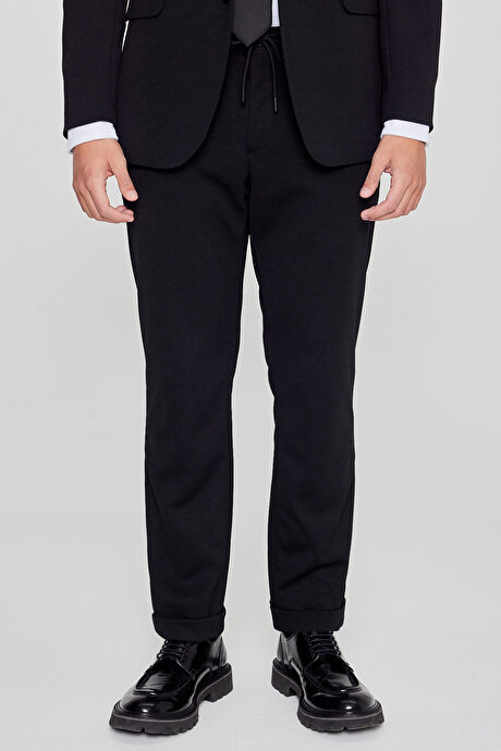 Slim Fit Dar Kesim Mono Yaka Beli Bağlamalı Kapak Cepli Esnek Siyah Takım Elbise resmi