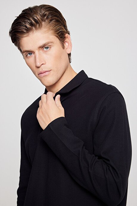 %100 Pamuk Slim Fit Dar Kesim Polo Yaka Jakarlı Triko Siyah Uzun Kollu Tişört resmi