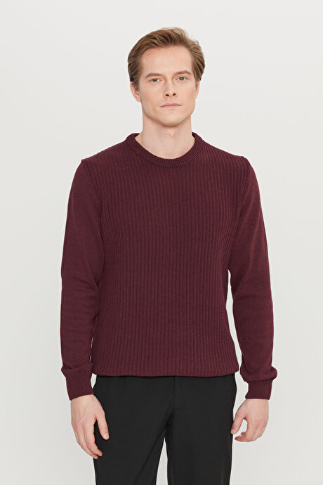 Pamuklu Standart Fit Normal Kesim Bisiklet Yaka Jakarlı Triko Bordo Kazak resmi