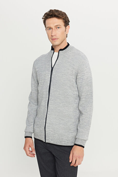 Standart Fit Normal Kesim Dik Yaka Triko Gri Melanj Triko Ceket resmi