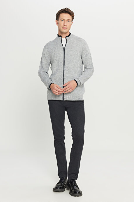 Standart Fit Normal Kesim Dik Yaka Triko Gri Melanj Triko Ceket resmi