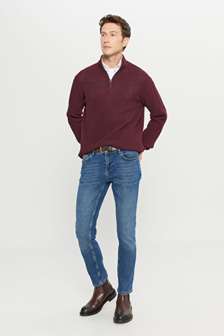 Pamuklu Standart Fit Normal Kesim Bato Yaka Jakarlı Triko Bordo Kazak resmi