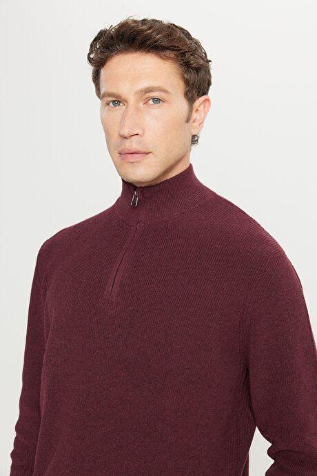 Pamuklu Standart Fit Normal Kesim Bato Yaka Jakarlı Triko Bordo Kazak resmi