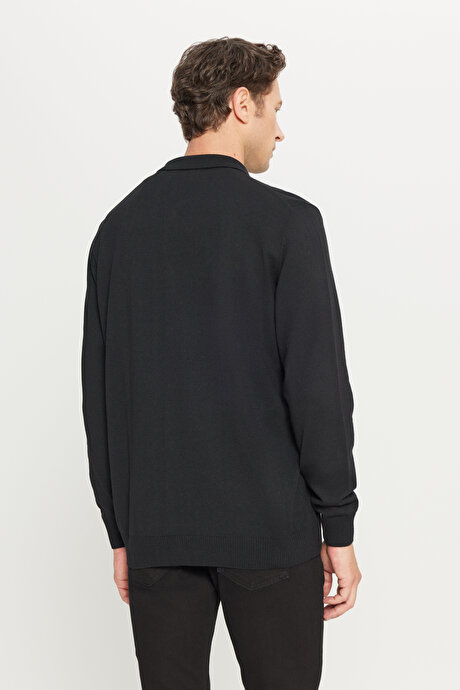 Pamuklu Standart Fit Normal Kesim Gömlek Yaka Triko Siyah Tişört resmi