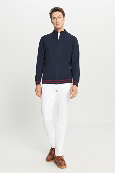 Pamuklu Standart Fit Normal Kesim Dik Yaka Triko Lacivert Triko Ceket resmi