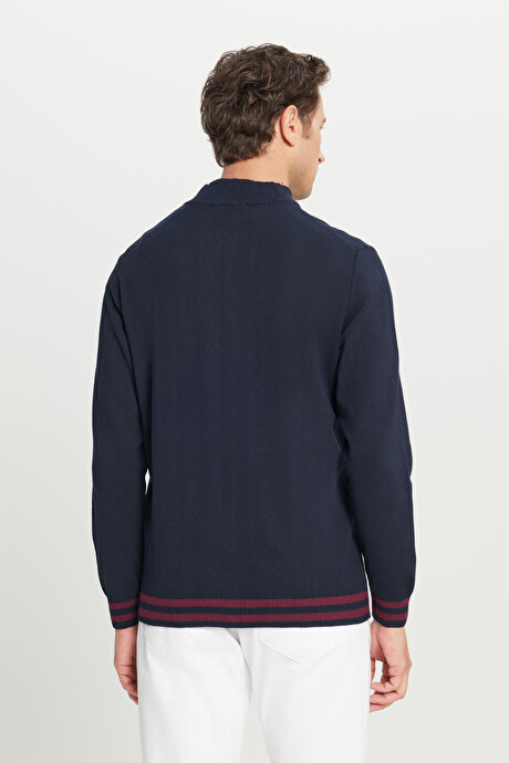 Pamuklu Standart Fit Normal Kesim Dik Yaka Triko Lacivert Triko Ceket resmi