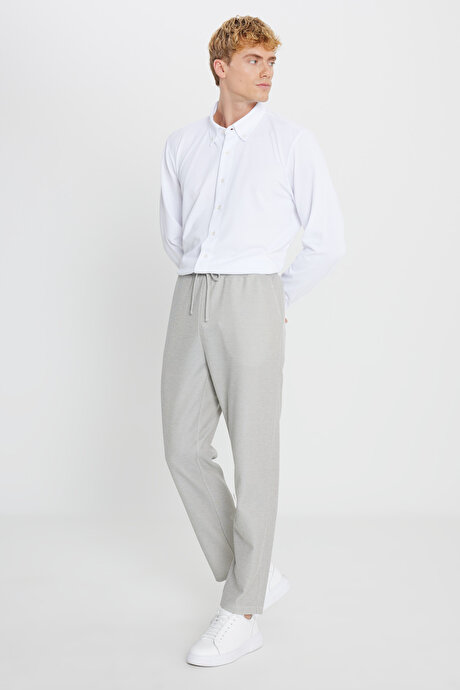 Pamuklu Standart Fit Normal Kesim Beli Bağlamalı Yan Cepli Jakarlı Haki Melanj Eşofman Altı resmi