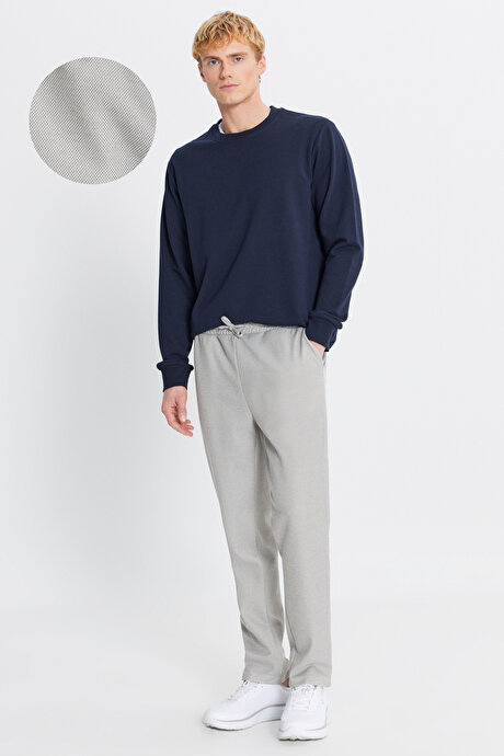 Pamuklu Standart Fit Normal Kesim Beli Bağlamalı Yan Cepli Jakarlı Haki Melanj Eşofman Altı resmi