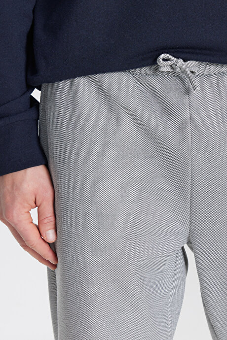 Pamuklu Standart Fit Normal Kesim Beli Bağlamalı Yan Cepli Jakarlı SIYAH MELANJ Eşofman Altı resmi