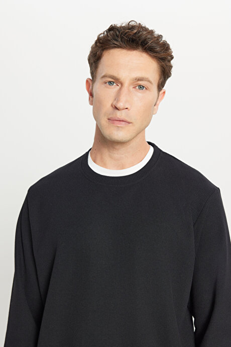 Pamuklu Standart Fit Normal Kesim Bisiklet Yaka Siyah Sweatshirt resmi