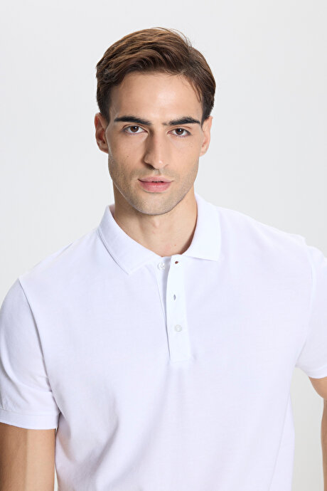 Pamuklu Slim Fit Dar Kesim Polo Yaka Beyaz-Beyaz Tişört resmi