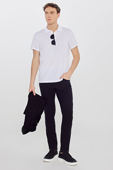 Pamuklu Slim Fit Dar Kesim Polo Yaka Beyaz Tişört resmi