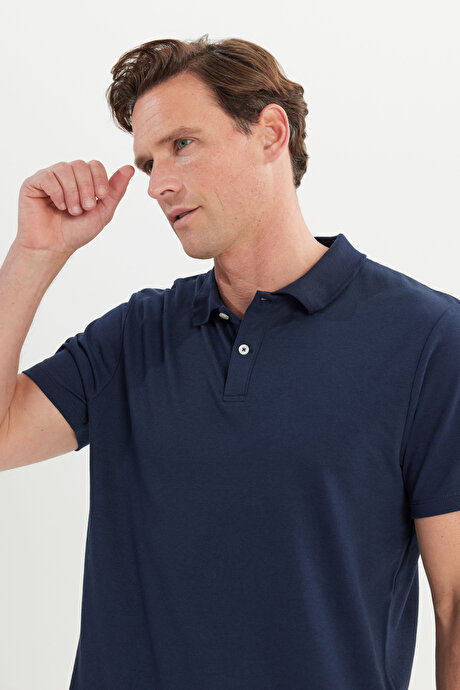 Pamuklu Slim Fit Dar Kesim Polo Yaka Lacivert Tişört resmi