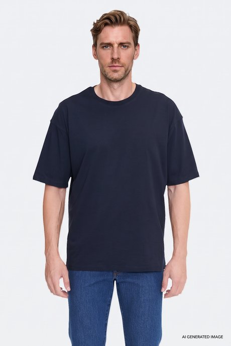 %100 Pamuk Oversize Fit Rahat Kesim Bisiklet Yaka Basic Lacivert Tişört resmi