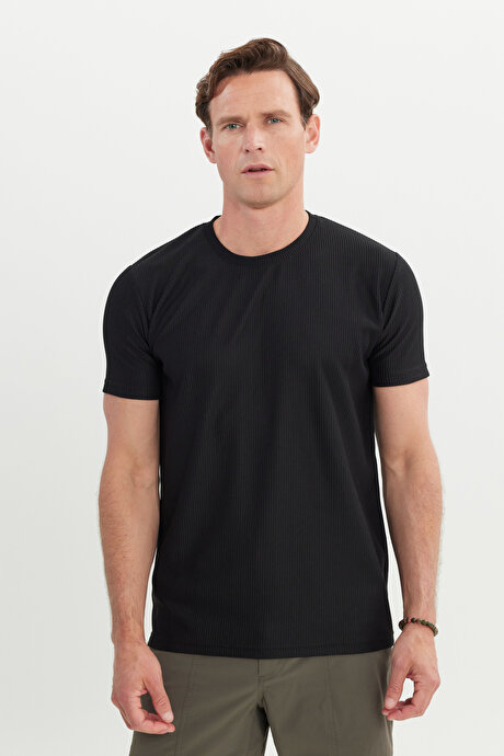 Slim Fit Dar Kesim Bisiklet Yaka Esnek Siyah Tişört resmi