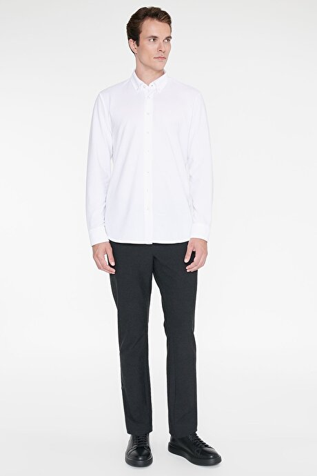 Pamuklu Tailored Slim Fit Dar Kesim Düğmeli Yaka Örme Beyaz Gömlek resmi