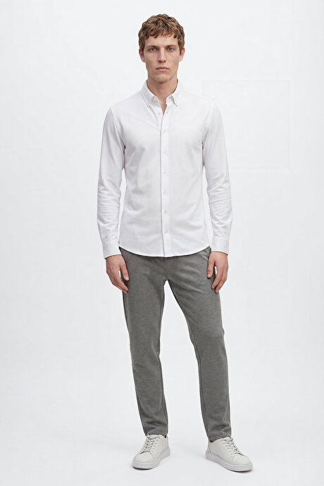 Pamuklu Tailored Slim Fit Dar Kesim Düğmeli Yaka Örme Beyaz Gömlek resmi