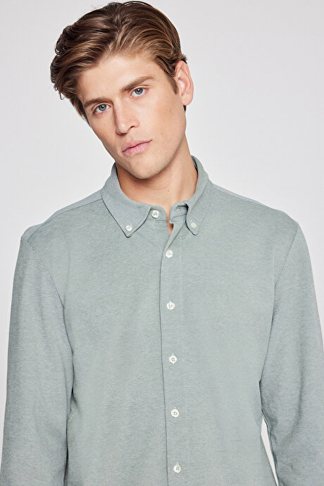 Pamuklu Tailored Slim Fit Dar Kesim Düğmeli Yaka Örme Haki Gömlek resmi