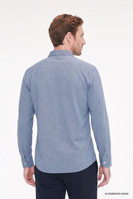 Pamuklu Tailored Slim Fit Dar Kesim Düğmeli Yaka Örme İndigo Gömlek resmi