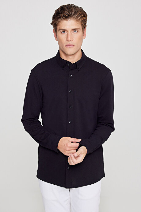 Pamuklu Tailored Slim Fit Dar Kesim Düğmeli Yaka Örme Siyah Gömlek resmi