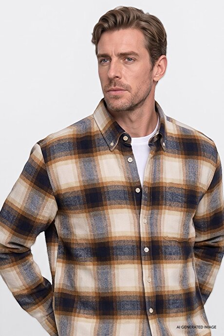 Oversize Fit Bol Kesim Gizli Düğmeli Yaka Ekose Desenli Flanel Ekru-Lacivert Gömlek resmi