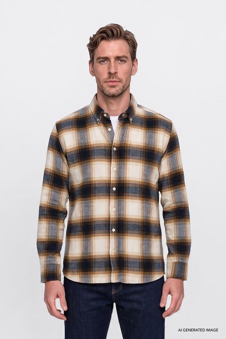 Oversize Fit Bol Kesim Gizli Düğmeli Yaka Ekose Desenli Flanel Ekru-Lacivert Gömlek resmi