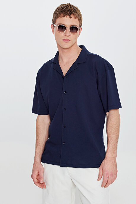 Pamuklu Comfort Fit Rahat Kesim Hawai Yaka Armürlü Örme Lacivert Gömlek resmi