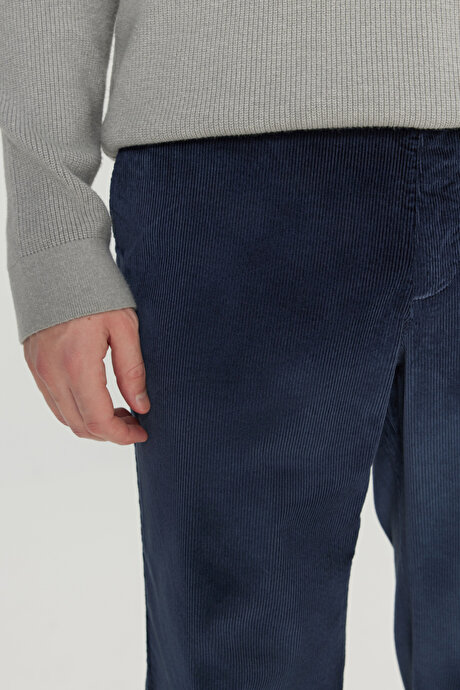 Pamuklu Kadife Slim Fit Dar Kesim Yan Cepli Desenli Lacivert Pantolon resmi