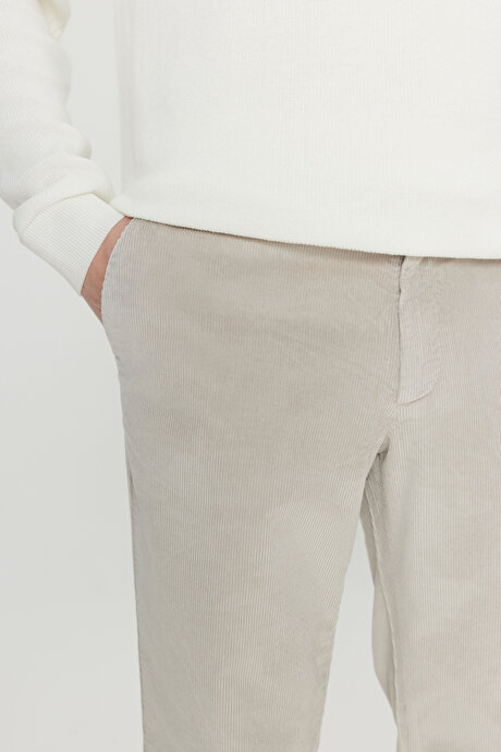 Pamuklu Kadife Slim Fit Dar Kesim Yan Cepli Desenli Taş Pantolon resmi